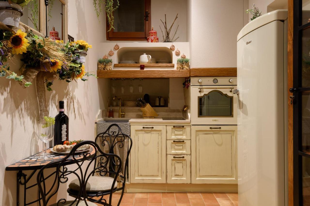 Apartamento Hortus Conclusus + Free Parking Siena Exterior foto